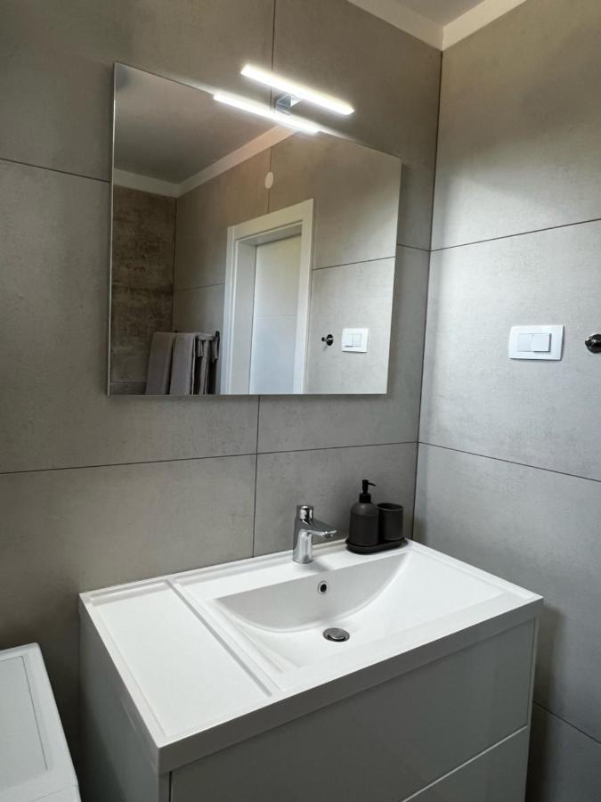 Sveti Anton  Apartman Ana מראה חיצוני תמונה